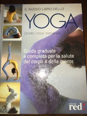 Sivananda Yoga Vedanta Centre - Il nuovo libro dello Yoga - Red!